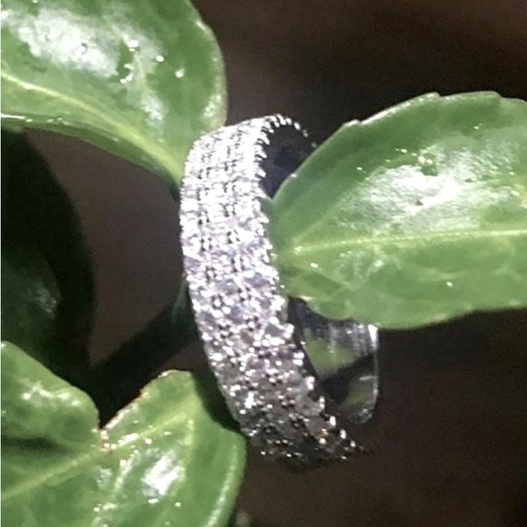 Nwot 925 Lab Created Diamond Eternity Ring size 7. 3 rows inlaid with diamonds❣️ - Picture 3 of 7
